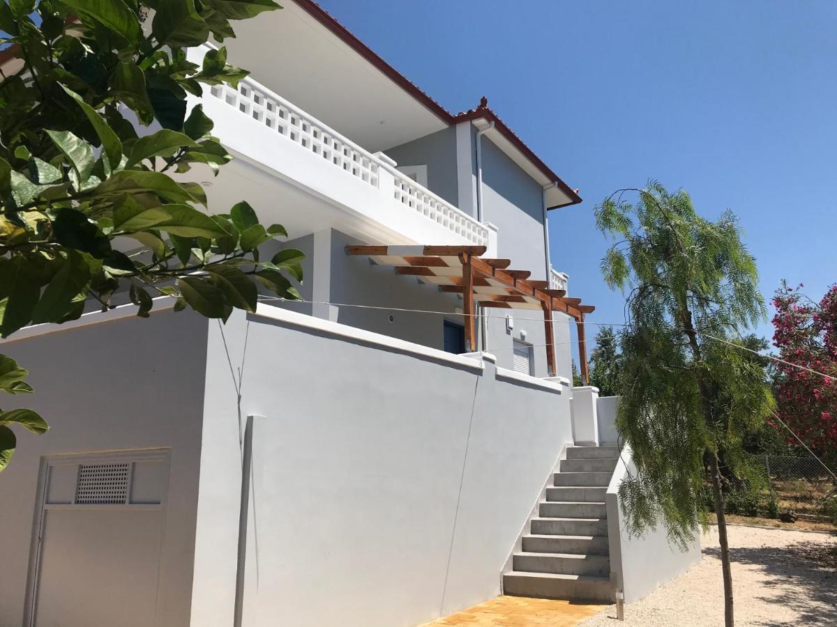 Rizes Seaside Homes Vromonérion Zewnętrze zdjęcie